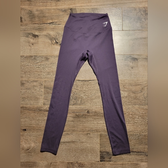 Gymshark Pants - Purple Gymshark Size Small Seamless Leggings